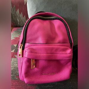 Marc Jacobs grained leather backpack, in new condition